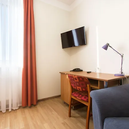 酒店 & Spaa 纳尔瓦